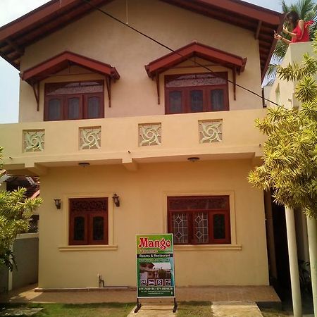 Hotel Yoho Mango House Negombo Exterior foto